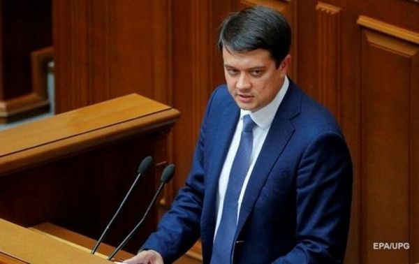 Разумков назвал важные условия для возвращения Крыма