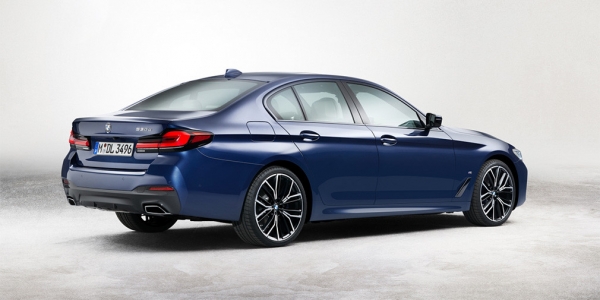 BMW 5-Series показали до премьеры