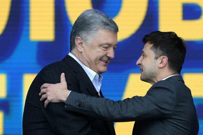     Вас никто не боится – Порошенко посмеялся над Зеленским - последние новости - Главред    