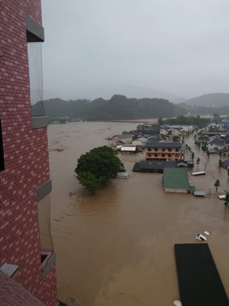 В Японии из-за наводнения погибли 16 человек