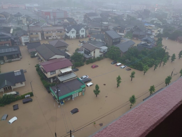 В Японии из-за наводнения погибли 16 человек