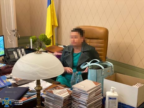 Судью Харьковского окружного админсуда разоблачили во время передачи взятки – СБУ