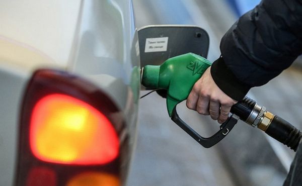 В Украине подешевел бензин: цены на популярных АЗС