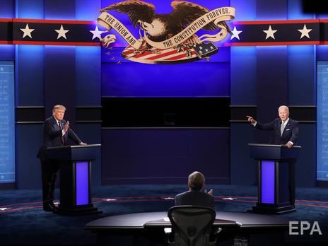 Байден заявил, что не стоит проводить дебаты, пока Трамп болеет COVID-19