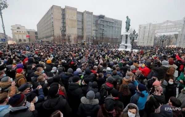 У Путина заявили, что на протесты вышло мало людей