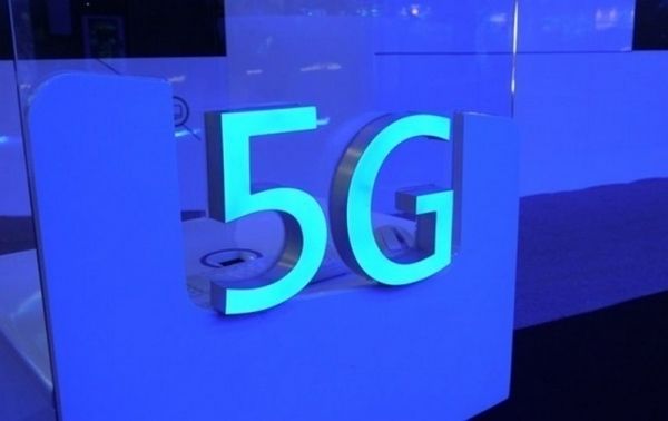 Во Франции противники 5G подожгли вышку: 1,5 миллиона людей остались без связи