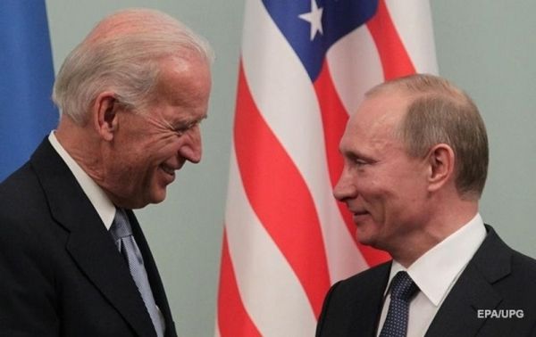 Стало известно, о чем говорили Байден и Путин по телефону