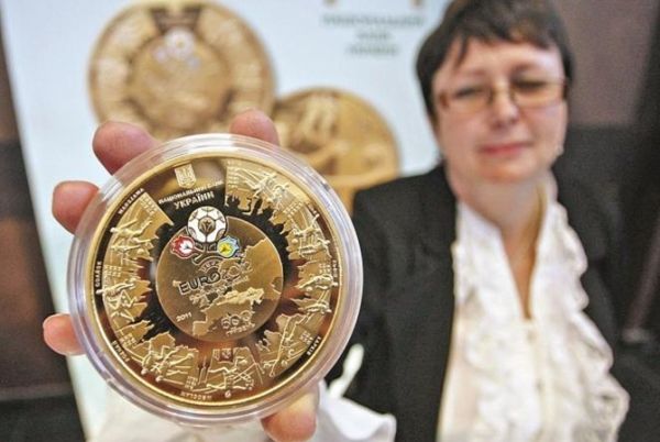 Полкило золота на монету НБУ: как зарабатывают украинские нумизматы 