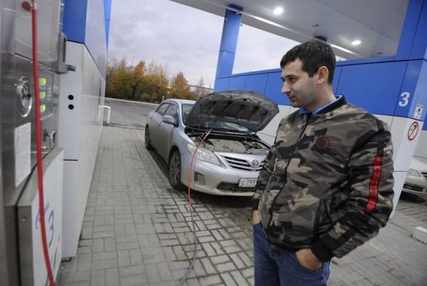 Как санкции против ТВ-каналов Медведчука повлияют на цены на бензин и автогаз 