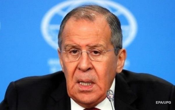 Лавров заявил, что Россия не оставит Беларусь