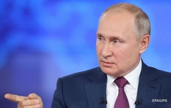 В РФ запретили сравнивать роль СССР и Германии в войне