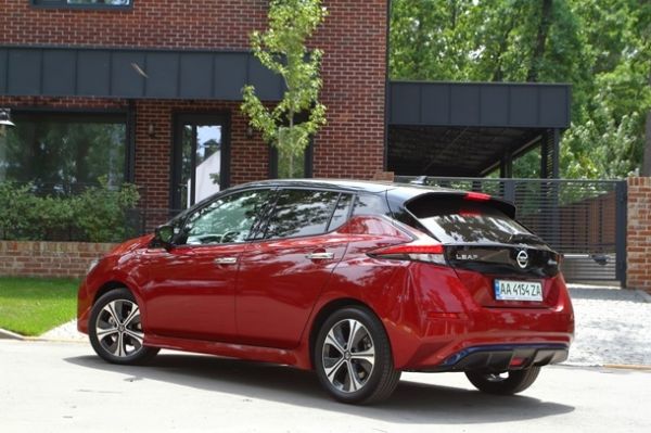    Новый Nissan Leaf уже в Украине: испытываем легендарный электрокарТест-драйв
