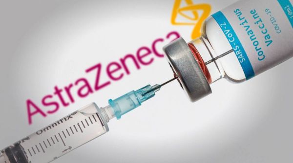 РФ обвинили в краже формулы вакцины AstraZeneca для создания «Спутника»