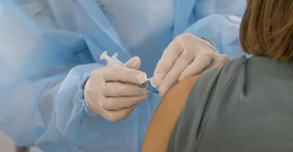 В Украине получили прививки почти 15 миллионов человек - Коронавирус