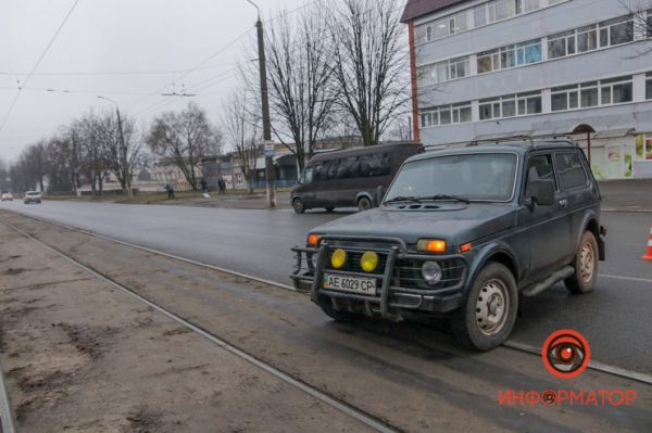 В Днепре водитель «Нивы» сбил женщину на проспекте Хмельницкого (Фото)