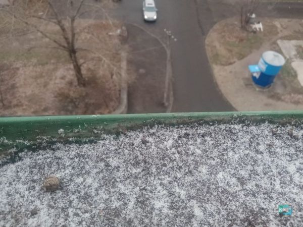 Праздничное настроение: в Днепре выпал первый снег (Фото/Видео)