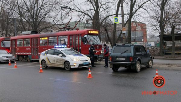 В Днепре водитель «Нивы» сбил женщину на проспекте Хмельницкого (Фото)