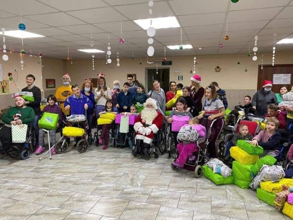 Стань Рождественским эльфом: новогодняя акция для детей с инвалидностью в Днепре