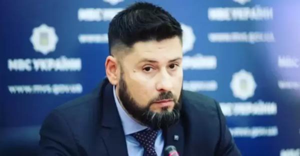 Кабмин уволил Гогилашвили после скандала с патрульными, - СМИ - Новости политики