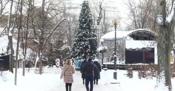 В Новый год без "красных" зон: Волынская и Запорожская область станут "желтыми" - Коронавирус