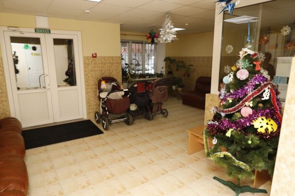 В днепровском центре «Мамино счастье» для детей провели рождественский мастер-класс