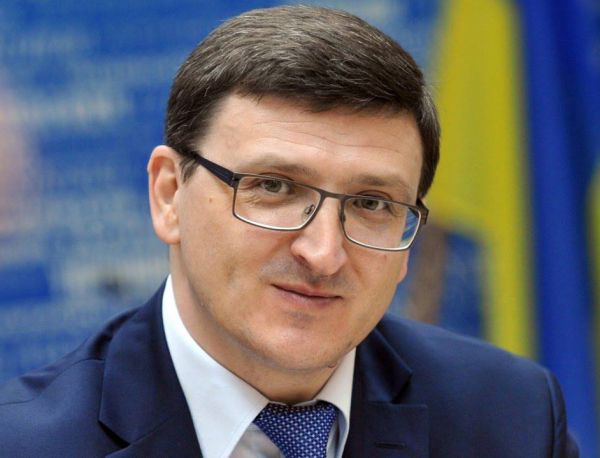 Эксперт по международному трудоустройству: Украинцы привыкли работать неофициально и думают, что смогут зарабатывать таким образом за границей - Новости экономики