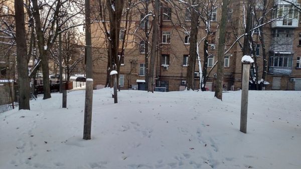 Дешево и сердито - от балкона до погреба: самое скромное жилье Украины - Новости экономики