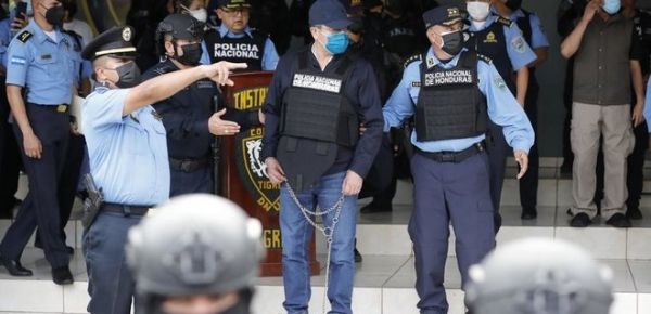 
По запросу США арестован экс-президент Гондураса, его брат уже приговорен к пожизненному 