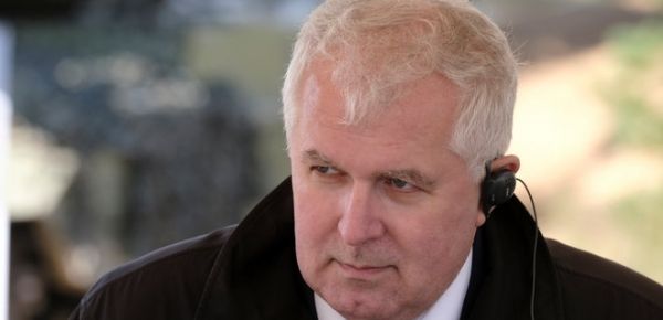 
Глава Минобороны Литвы об отводе российских войск от Украины: Пока никакого оптимизма нет 