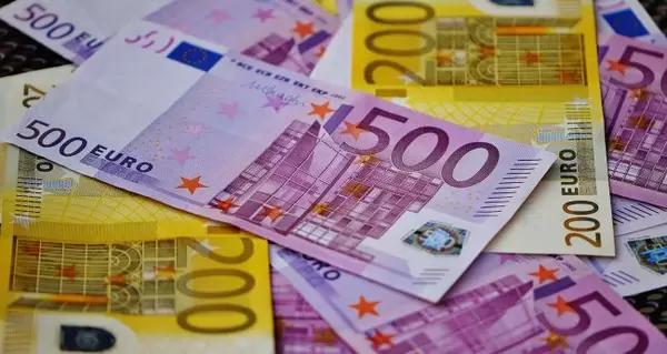 Курс валют на 9 февраля, среду - Новости экономики
