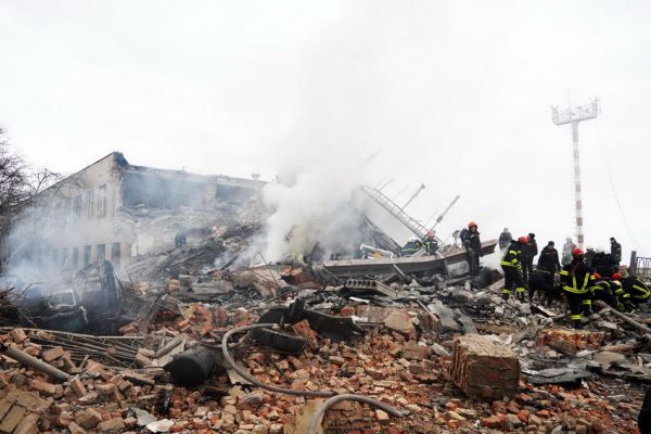 По аеродрому Вінниця ворог випустив 8 ракет                    
