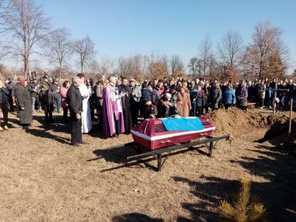 На Вінниччині попрощалися із військовим, який загинув від авіаудару під Миколаєвом                    
