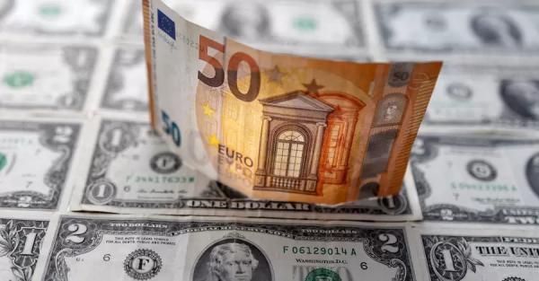 НБУ в разы увеличил лимит снятия иностранной валюты  - Новости экономики