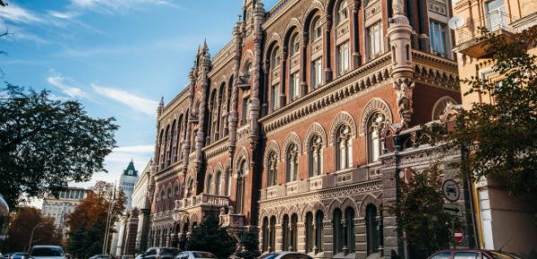 
Международные резервы Украины выросли до $28 млрд в марте. Помогли партнеры 