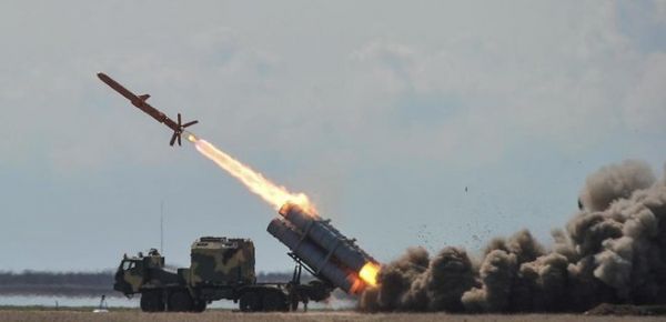
В США подтверждают – крейсер "Москва" был подбит двумя украинскими ракетами "Нептун" 