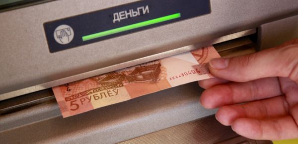 
Беларусь вслед за Россией начнет возвращать валютные долги в рублях 