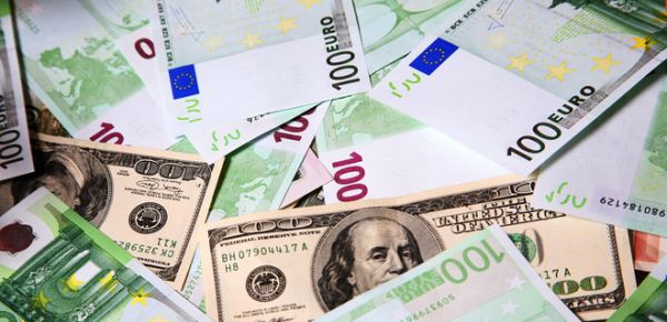
Минфин продал военные облигации в долларах и евро на 3,5 млрд грн 