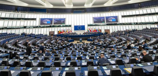 
Европарламент поддержал создание международного трибунала для наказания России 