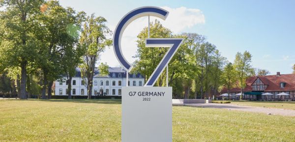 
Страны G7 обсуждают финансовую помощь Украине на 30 млрд евро – Spiegel 