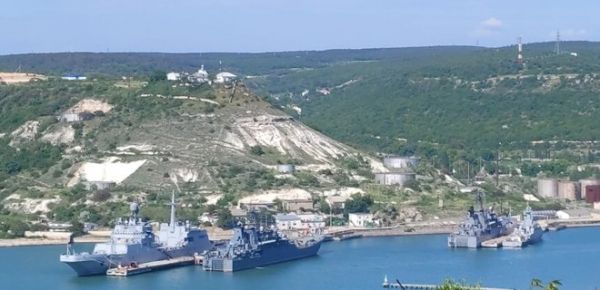 
В Севастополе готовят к походу четыре российских корабля – Крым.Реалии 