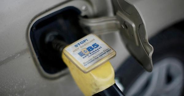 Польское топливо начнет поступать на АЗС Украины на следующей неделе - Новости экономики