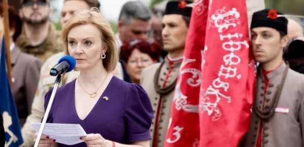 
Нужно обеспечить победу Украины. Если Путин победит, мир не будет в безопасности – Трасс 