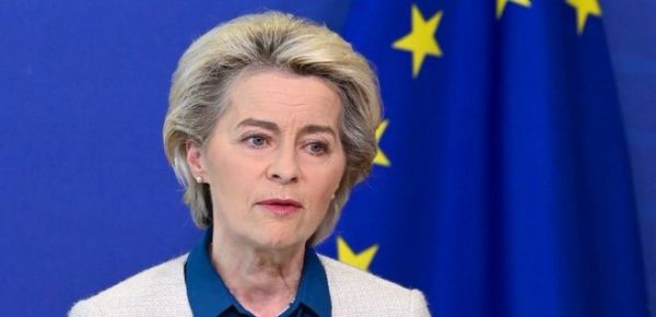 
ЕС анонсировал рекордную помощь Украине: 9 млрд евро до конца 2022 года 