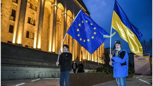 В Грузии осужден гендиректор оппозиционного телеканала Ника Гварамия