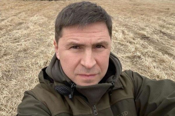 Подоляк ответил Пескову на "z-ультиматумы", назвав три условия Украины