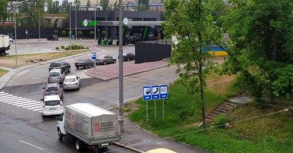 Почему не заканчиваются проблемы с горючим: мнения экономистов - Новости экономики