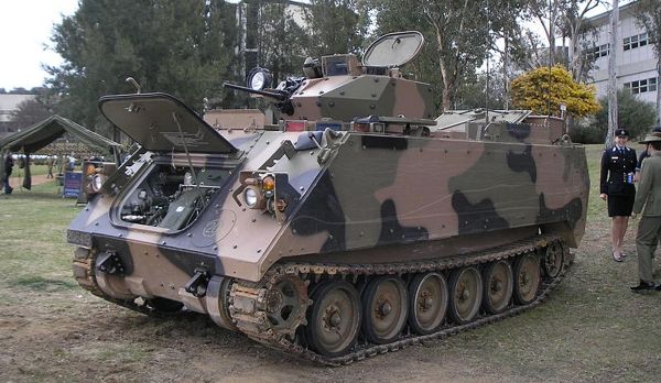 Первая партия австралийских бронетранспортеров M113AS4 уже на пути в Украину (ФОТО)