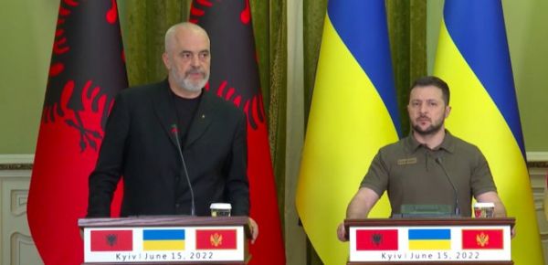 
"Мы не обидимся". Западные Балканы "за" кандидатство Украины в ЕС — премьер Албании 