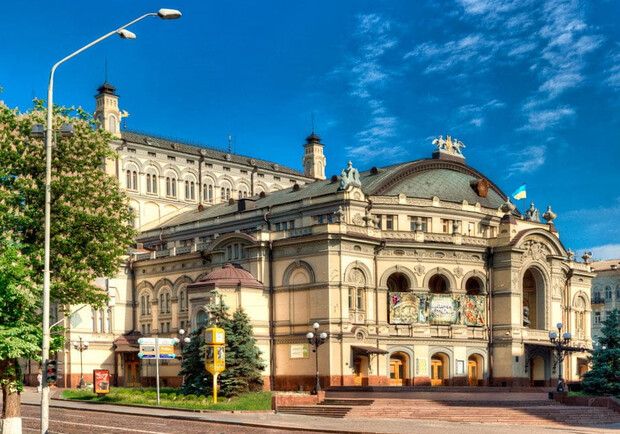 Национальная опера Украины сняла с репертуара представления российских композиторов. 