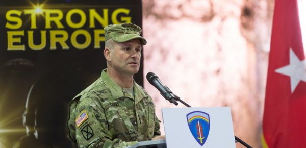 
Главнокомандующим силами НАТО станет генерал Каволи из США. Он – спец по России 